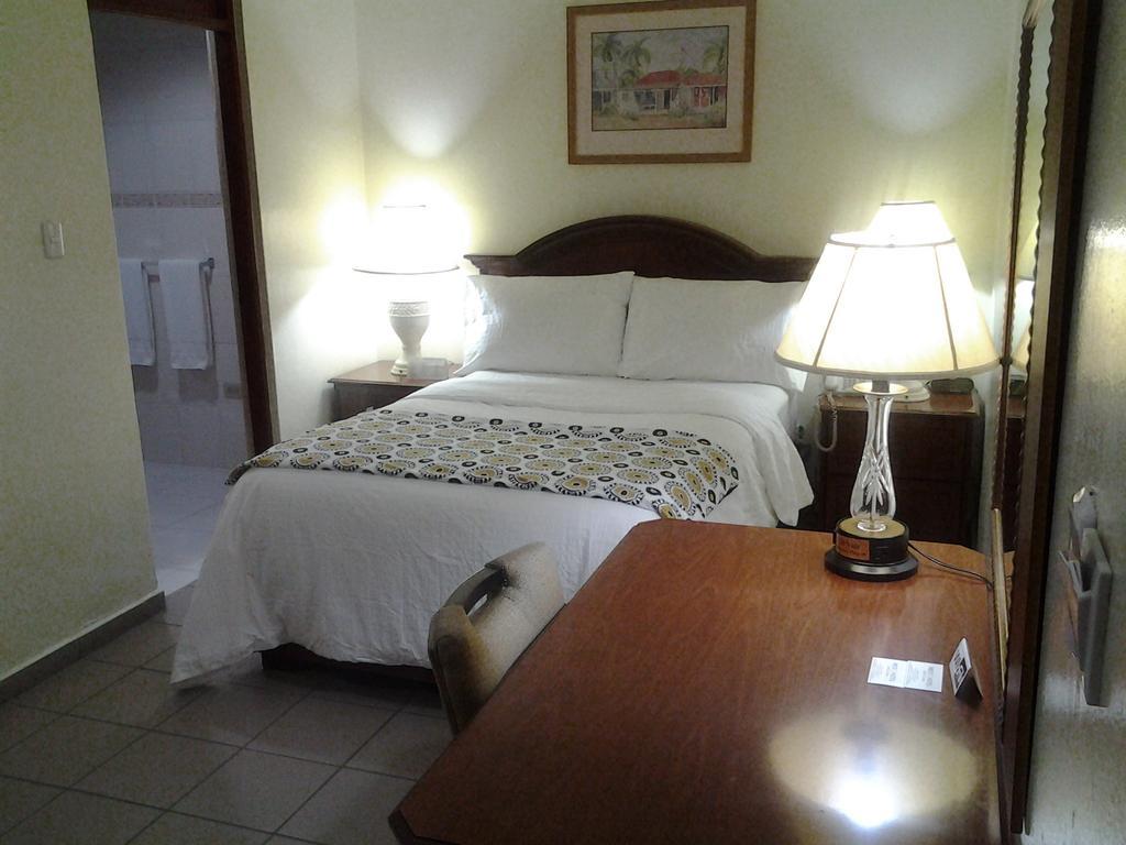 Micro Hotel Condo Suites Santo Domingo Pokoj fotografie
